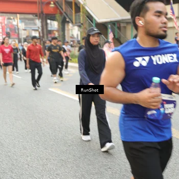 Runner Photo 4709353