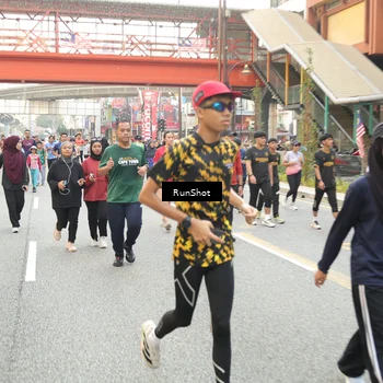 Runner Photo 4709400