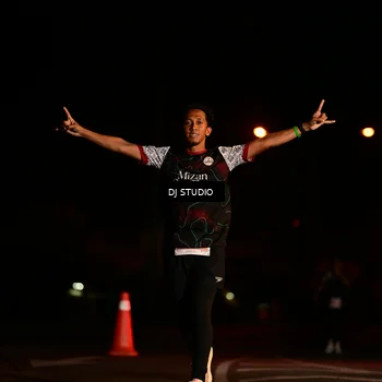 Runner Photo 4709416