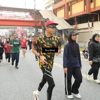 Runner Photo 4709448