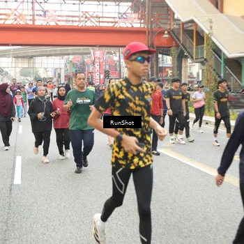 Runner Photo 4709456