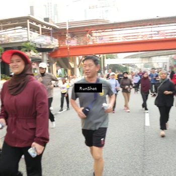 Runner Photo 4709534