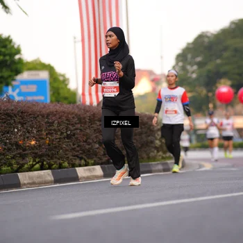 Runner Photo 4709540