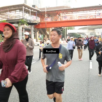Runner Photo 4709545