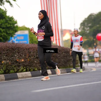Runner Photo 4709567