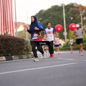 Runner Photo 4709592