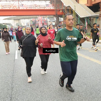 Runner Photo 4709643