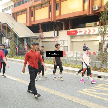 Runner Photo 4709725