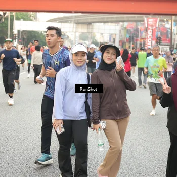 Runner Photo 4709750