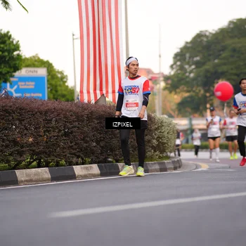Runner Photo 4709897