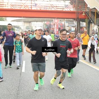 Runner Photo 4710039