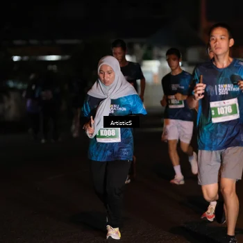 Runner Photo 4710040