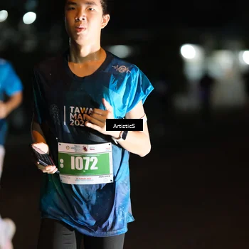Runner Photo 4710079