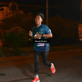 Runner Photo 4710095