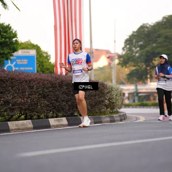 Runner Photo 4710249