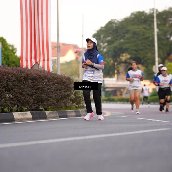 Runner Photo 4710260