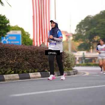 Runner Photo 4710305