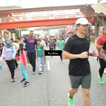 Runner Photo 4710317
