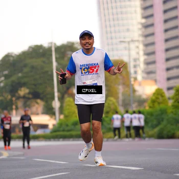 Runner Photo 4710343