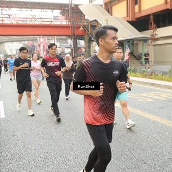 Runner Photo 4710354