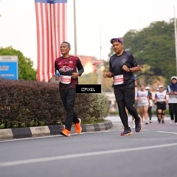 Runner Photo 4710356