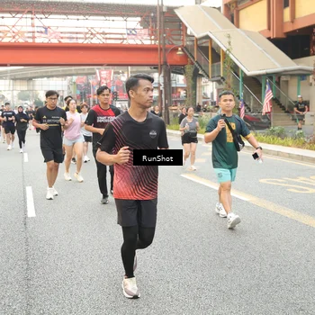 Runner Photo 4710388