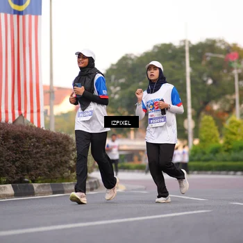 Runner Photo 4710413