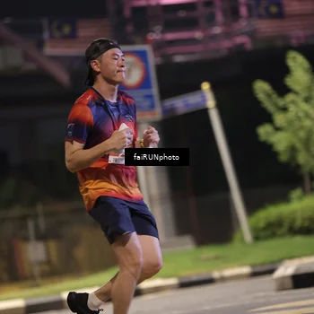 Runner Photo 4710422