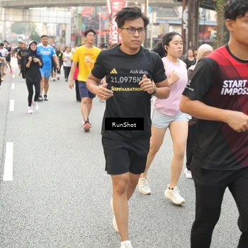 Runner Photo 4710427