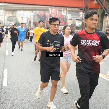 Runner Photo 4710432