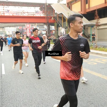 Runner Photo 4710441