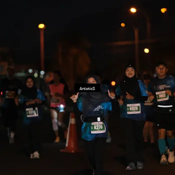 Runner Photo 4710448