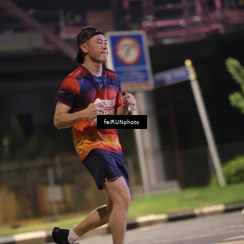 Runner Photo 4710452
