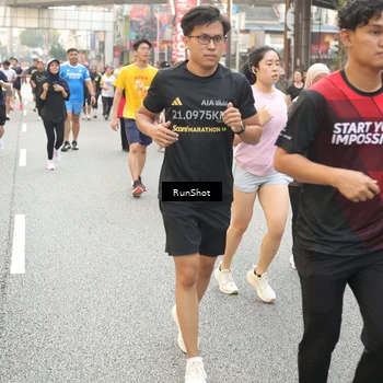 Runner Photo 4710491