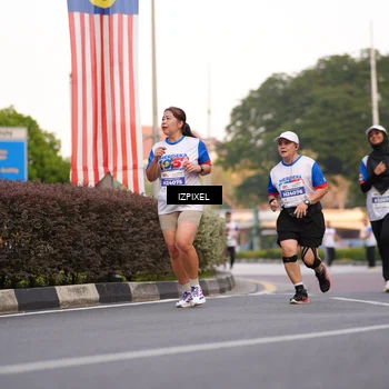 Runner Photo 4710518
