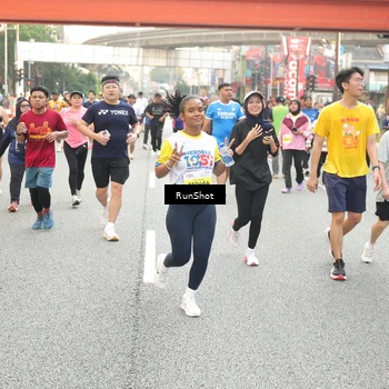 Runner Photo 4710551
