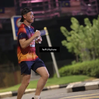 Runner Photo 4710571
