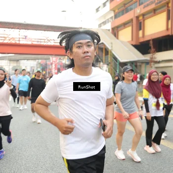 Runner Photo 4710653