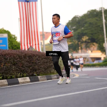 Runner Photo 4710664