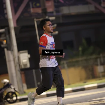 Runner Photo 4710689