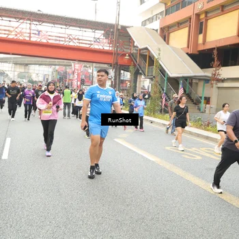 Runner Photo 4710752