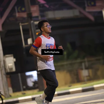 Runner Photo 4710764