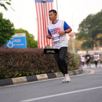 Runner Photo 4710797