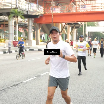 Runner Photo 4710836