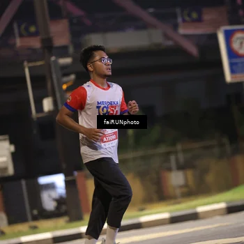 Runner Photo 4710845