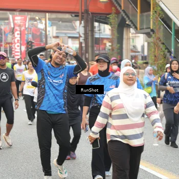 Runner Photo 4710856