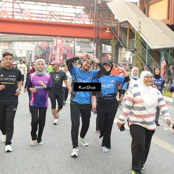 Runner Photo 4710896