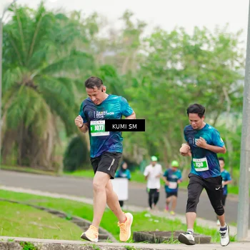 Runner Photo 4710973