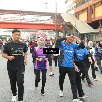 Runner Photo 4710985