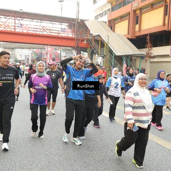 Runner Photo 4710988